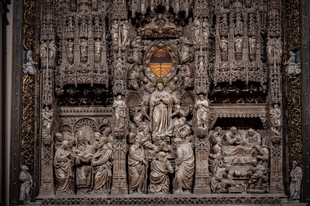 nueva iluminacion basilica del pilar zaragoza 01