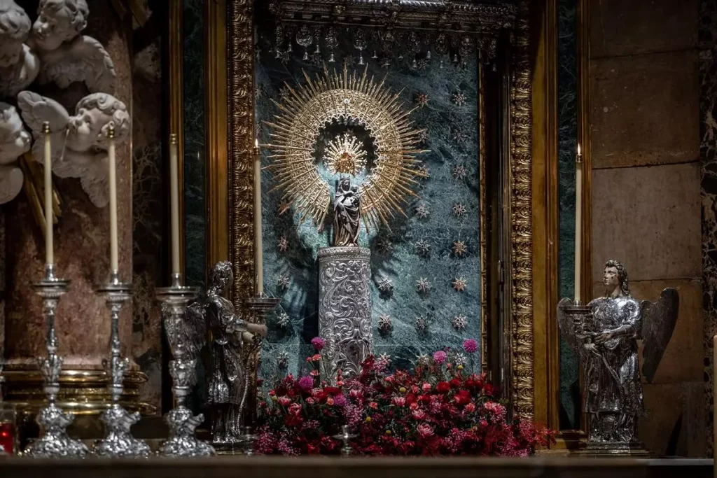 nueva iluminacion basilica del pilar zaragoza 09